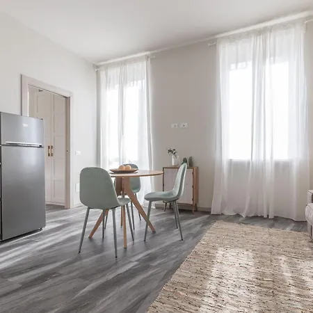 Suite Da Vinci Pavia Exterior photo